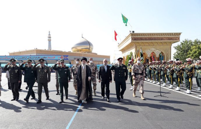 رهبر انقلاب ایران : رژیم صهیونیستی در زلزله‌ای ویرانگر توسط جوانان فلسطینی شکست خورد