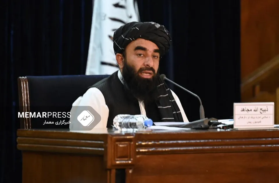 سخنگوی طالبان: امریکا کمپاین به نفع داعش را متوقف کند