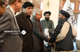 اکسپرس تریبون: اسکان در افغانستان و خلع سلاح؛ طرح پیشنهادی طالبان به پاکستان برای مبارزه با تی‌تی‌پی است