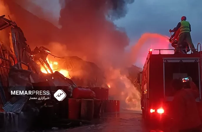 آتش‌سوزی در یک کارخانه پوشاک در پاکستان ده‌ها کشته و زخمی برجا گذاشت