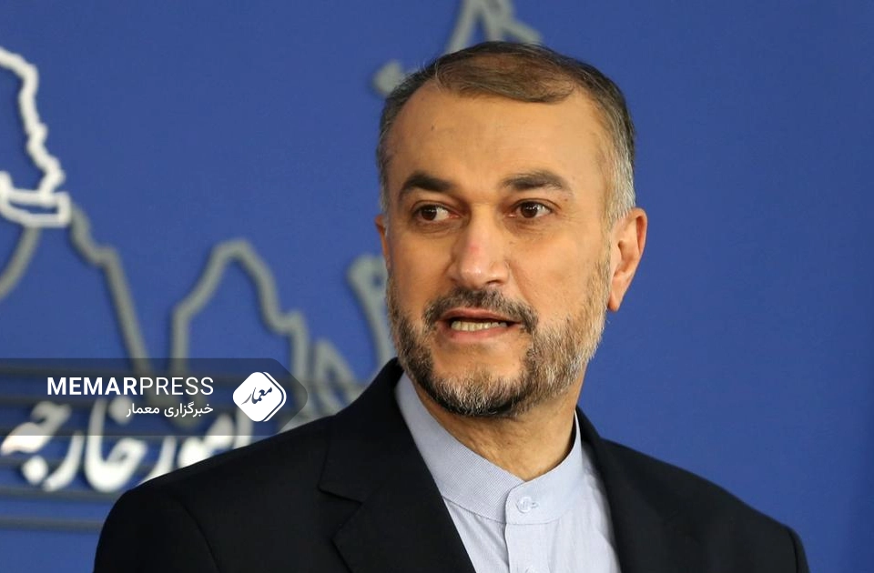 د ایران د بهرنیو چارو وزیر: د افغانستان حکومت په اوبو کې د ایران حق مني او ټینګار کوي