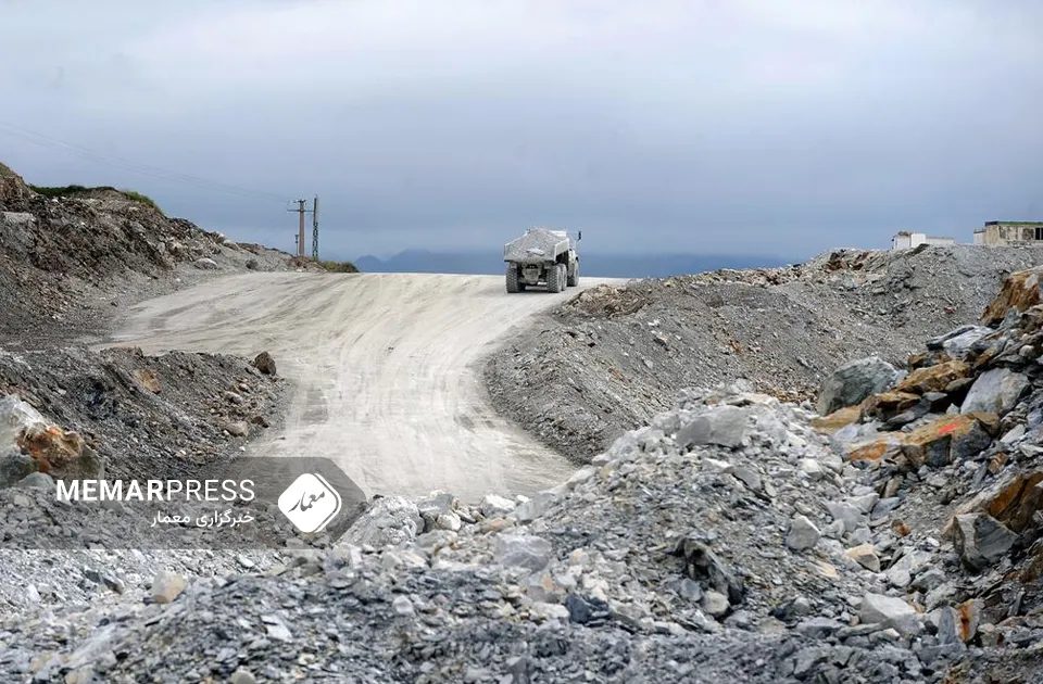 طالبان در خوست کار استخراج معدن کرومایت را آغاز کردند