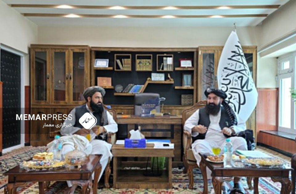 د اطلاعاتو او کلتور وزارت سرپرست د جوزجان د اطلاعاتو او کلتور له رئیس سره وکتل