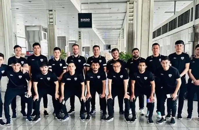 تیم ملی فوتسال افغانستان برای برگزاری 3 بازی به بیروت رفت