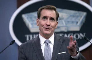 جان کربی: کاخ سفید به تعهد خود برای انتقال متحدان افغانستانی به آمریکا ادامه می دهد