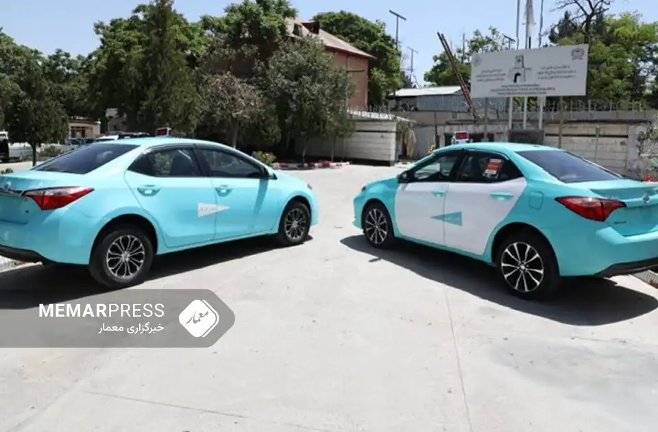 د طالبانو د ترافيکو رياست د ټکسيانو نوی رنګ پرانستل