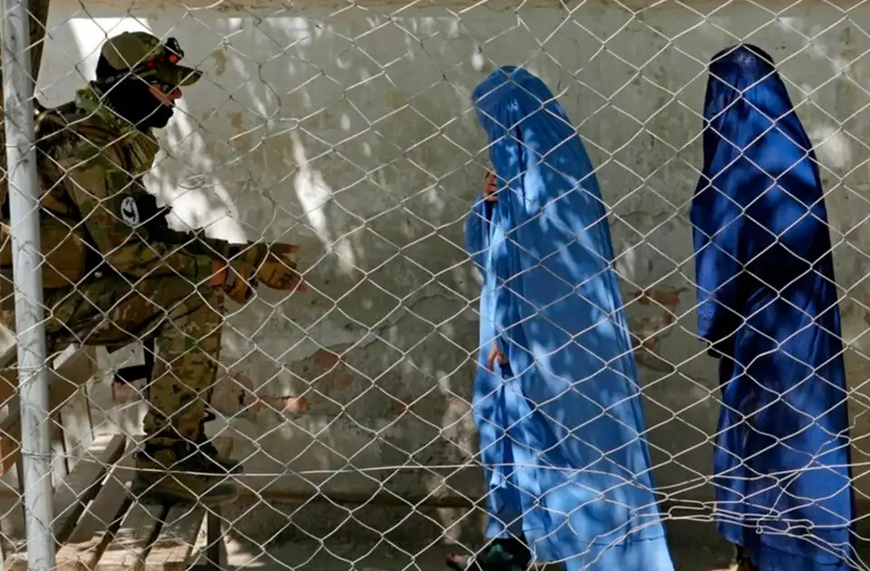 سازمان ملل: محدودیت‌ها در برابر زنان افغانستان باید به عنوان جنایت ضد بشری در دادگاه لاهه بررسی شوند