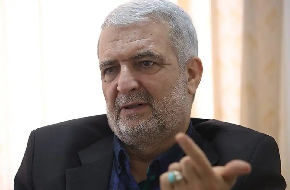 په افغانستان کې د ایران سفیر: هیله من یم چې په افغانستان کې له پاکستان سره اغېزمنې سیمه ییزې همکارۍ رامنځته شي