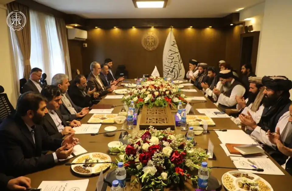 گفت‌وگوی مقامات نظامی ایران و حاکمیت افغانستان درباره‌ی همکاری‌های مشترک مرزی