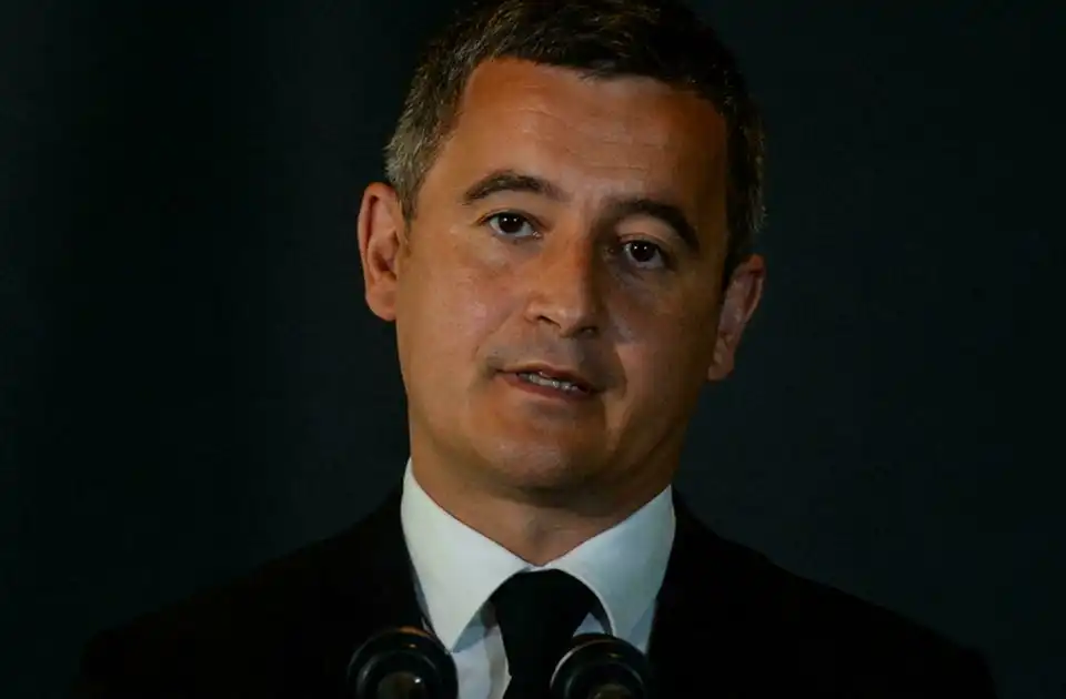 وزیر داخله فرانسه: خروج نیروهای خارجی از افغانستان تهدیدات تروریستی را افزایش داده است