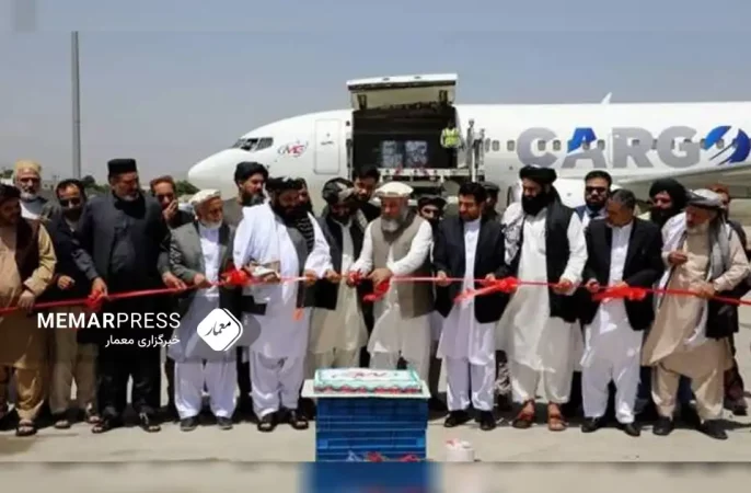 وزیر صنعت و تجارت و افتتاح یک شرکت حمل‌ونقل هوایی در کابل