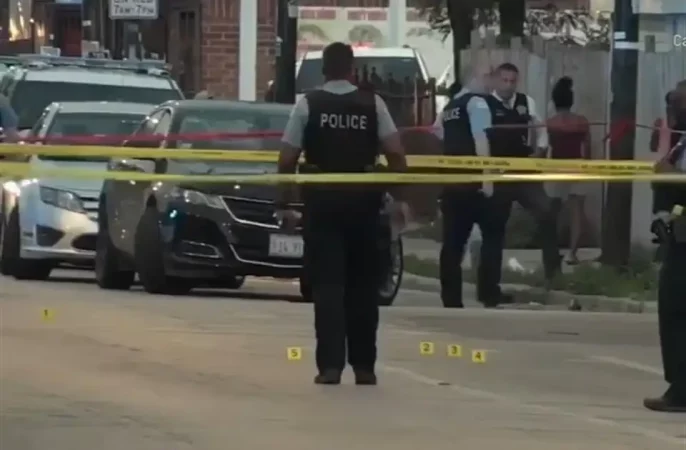 تیراندازی در شیکاگوی امریکا 24 کشته و زخمی برجا گذاشت