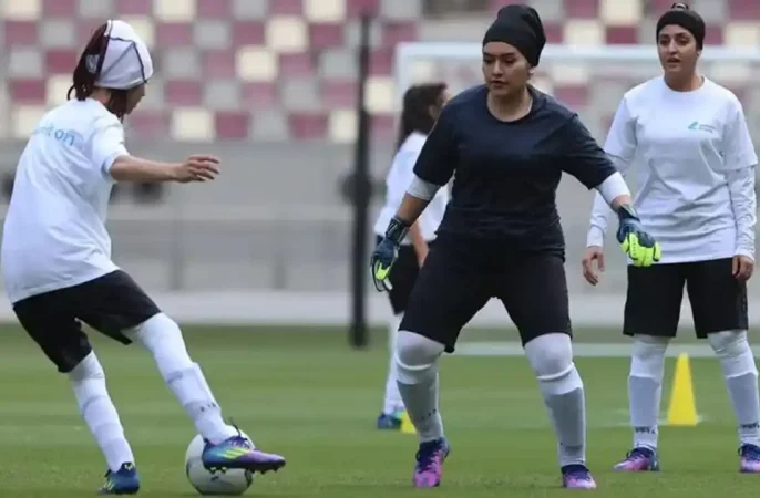 درخواست پارلمان بریتانیا از فیفا برای حمایت از تیم فوتبال زنان افغانستان