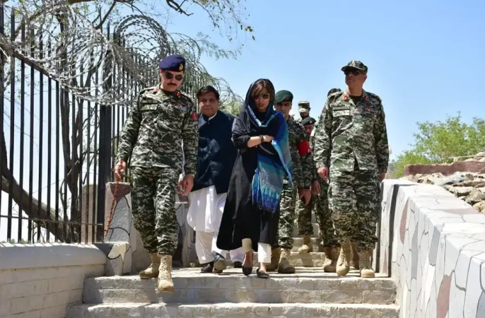 حنا ربانی خواستار فراهم شدن تسهیلات و برخورد محترمانه با شهروندان افغانستانی در مرز تورخم شد