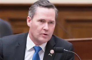 عضو مجلس نمایندگان آمریکا: حاکمیت افغانستان در حال پناه دادن به تروریست‌ها هستند