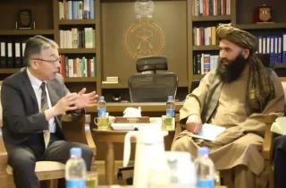 دیدار و گفتگوی معین وزارت دفاع حکومت سرپرست با نماینده جاپان