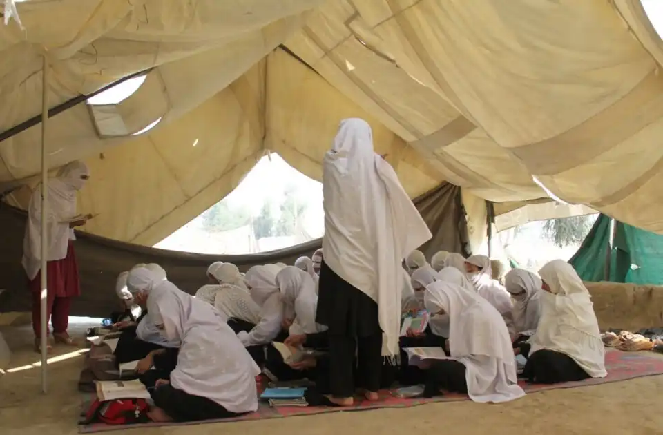 تعطیل شدن مکاتب در مناطق سردسیر برای دو هفته