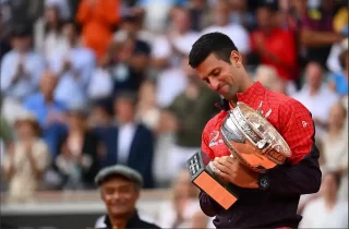 نواک جوکوویچ با قهرمانی در رولان گاروس ۲۰۲۳، پرافتخارترین مرد تاریخ تنیس شد