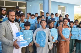 کمک آموزشی یونیسف به بیش از ۵ هزار دانش‌آموز در لوگر