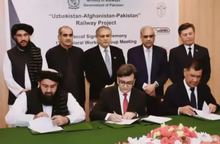 حاکمیت از امضا توافقنامه با پاکستان و اوزبکستان روی مسیر خط آهن افغان-ترانس خبر داد