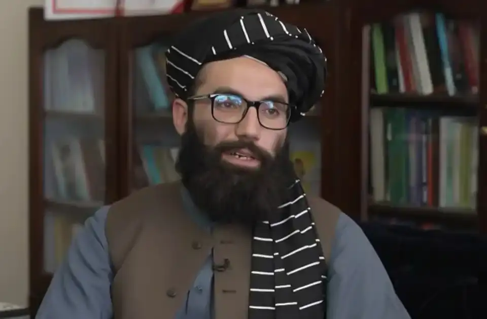 انس حقانی: پولیس فرانسه در برابر اقلیت‌ها از 'تبعیض و خشونت' استفاده می کند