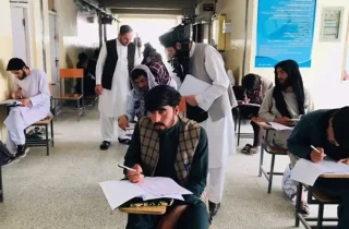 آزمون کانکور در ۱۱ ولایت بدون حضور دختران آغاز شد