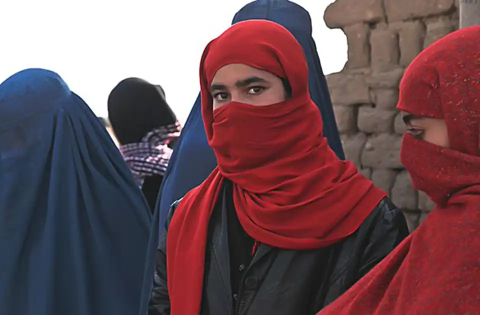 عفو بین‌الملل: حذف زنان و دختران در افغانستان جنایت علیه بشریت است