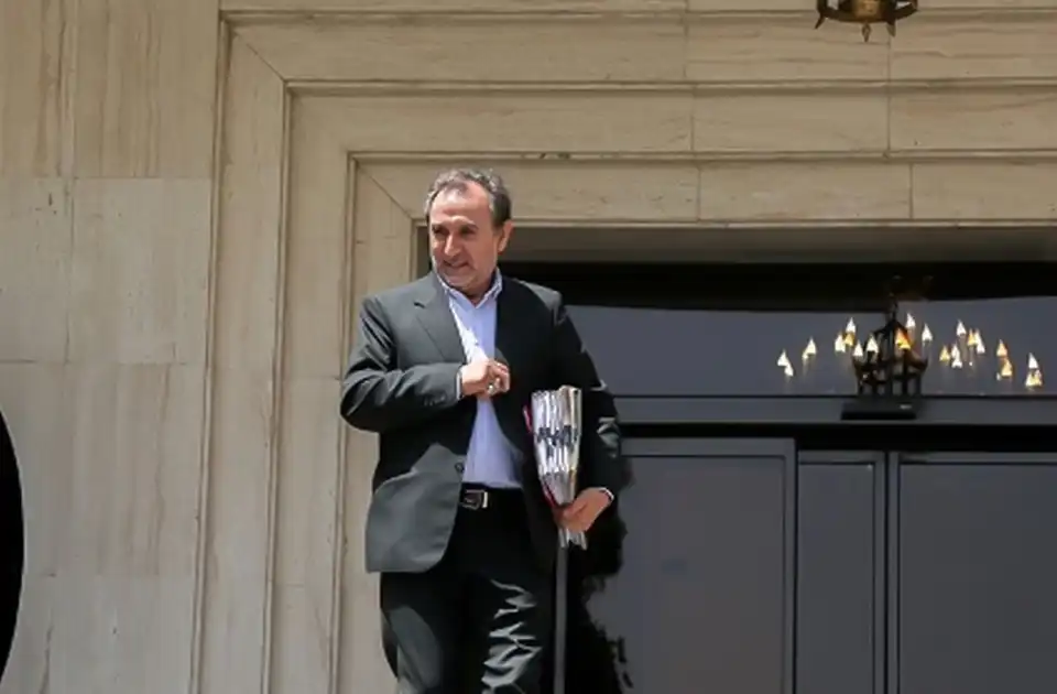 د ایران د جمهور رئیس مرستیال: د افغانستان له حکومت سره د هلمند د اوبو حق په اړه خبرې اترې مثبتې پایلې ته رسېدلي دي