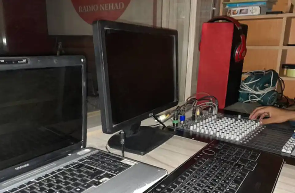 متوقف نشرات رادیو "نهاد" در بلخ