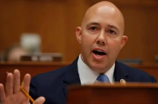 سناتور آمریکایی: دولت افغانستان نمی‌تواند دوست آمریکا باشد