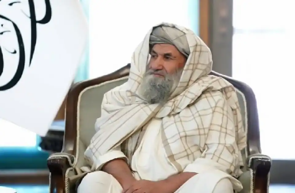 بازگشت نخست وزیر حکومت سرپرست از قندهار به کابل