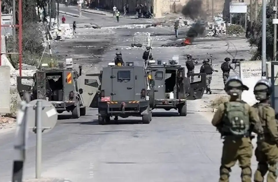 هجوم نظامیان اسرائیل به اردوگاه نور شمس در طولکرم