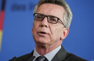 وزیر دفاع پیشین آلمان: مداخله نظامی آلمان در افغانستان یک تجربه تلخ اما مهم بود