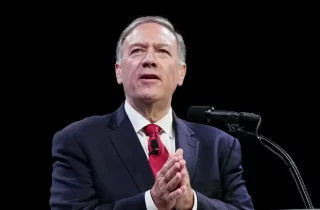 مایک پمپیو: خروج فاجعه‌بار از افغانستان باعث تشویق پوتین برای حمله به اوکراین شد