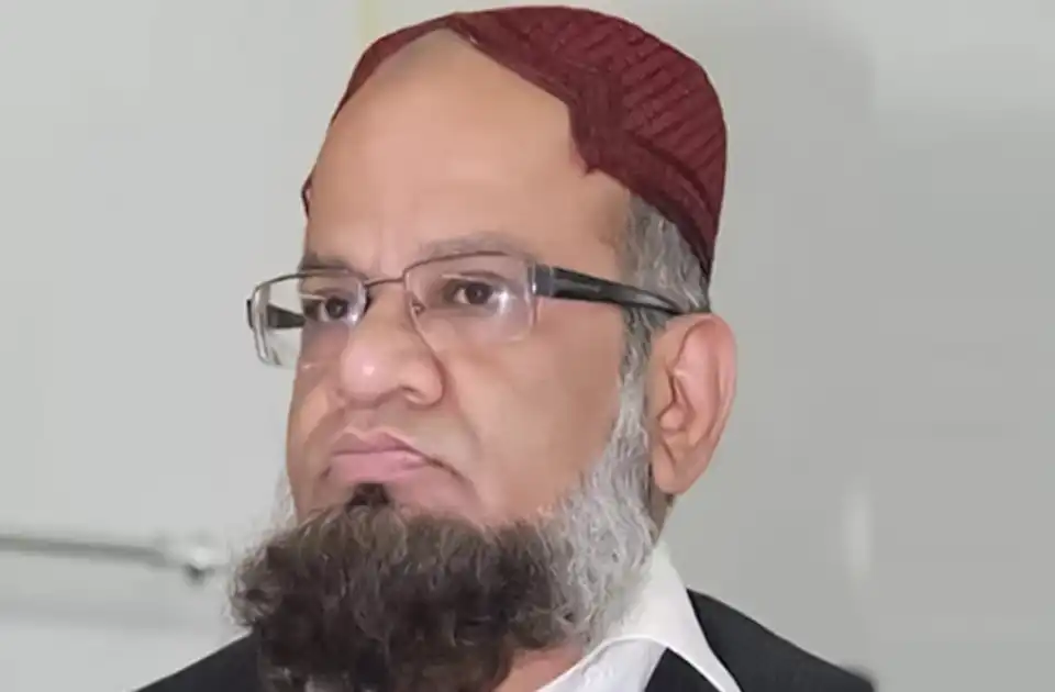 پاکستاني رسنیو په افغانستان کې د پاکستان د جماعت الاحرار د یوه غړي د امیر کراچۍ د وژل کېدو خبر ورکړی دی