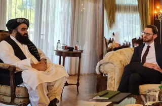 کارشناسان سیاسی: گفتگوهای دوحه قطعاً نتایج مفیدی نخواهد داشت