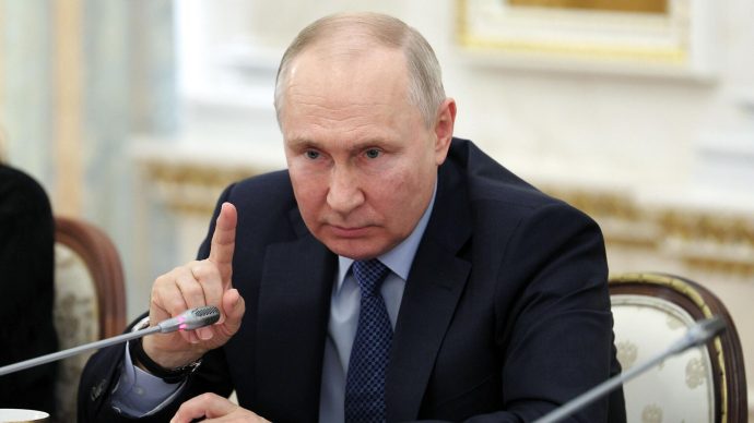 ولادیمیر پوتین: روسیه علیه مردم اوکراین نمی‌جنگد