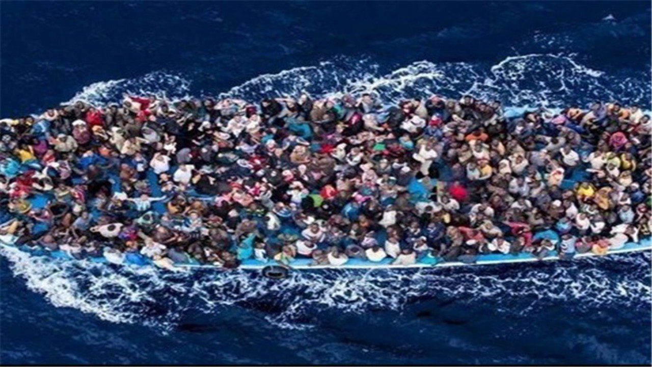 حرکت پناهجویان به سمت بریتانیا و قول نخست وزیر بریتانیا مبنی بر جلوگیری از ورود پناهجویان