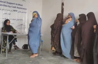 برنامه جهانی غذا: در سال جاری ۵.۷ میلیون تن از شهروند افغانستان کمک نقدی دریافت کرده‌اند