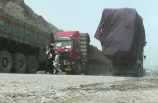 اوزبکستان: بزودی صادرات و واردات از طریق بندر تورخم آغاز می شود