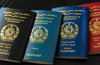 وزارت خارجه از آغاز روند توزیع پاسپورت برای مهاجران افغانستان مقیم در ایران، پاکستان و ترکیه خبر داد