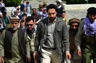 جبهه مقاومت ملی از 5 کشته و زخمی شدن نیروی طالب در کاپیسا خبر داد