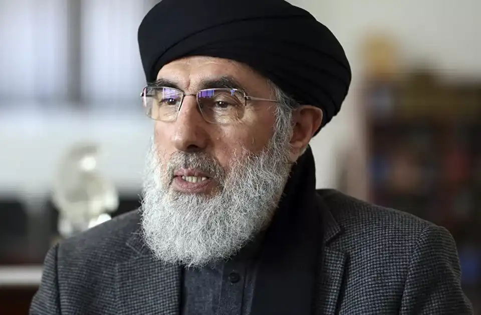 گلبدین حکمتیار: مخالفت با احزاب راه را برای تنشهای قومی هموار میسازد