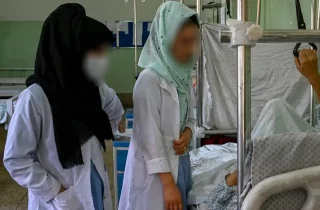 سازمان ملل: ایران برای زنان و دختران افغانستانی زمینه‌ی آموزش قابلگی و پرستاری فراهم می کند