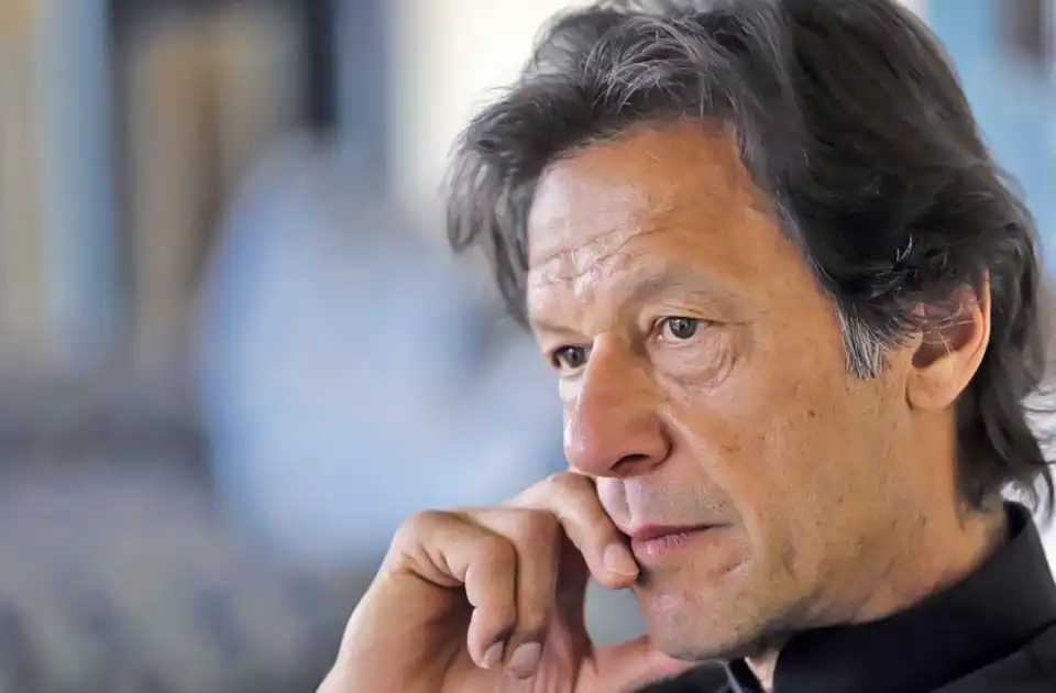 دادگاه عالی پاکستان دستور آزادی عمران خان را صادر کرد