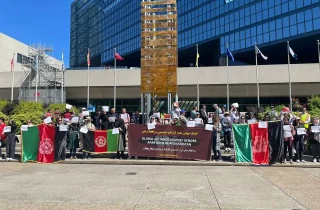 شماری از فعالان حقوق بشر و شهروندان افغانستان مقیم کانادا، خواستار همکاری سازمان ملل و کشورهای دخیل در قضایای افغانستان برای ایجاد دولت مشروع و مردمی در کشور هستند.