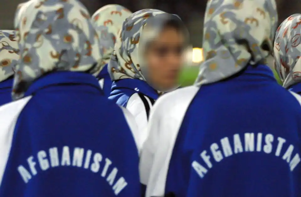 گزارش تلی‌گراف: ورزشکاران زن در افغانستان در خفا تمرین می‌کنند