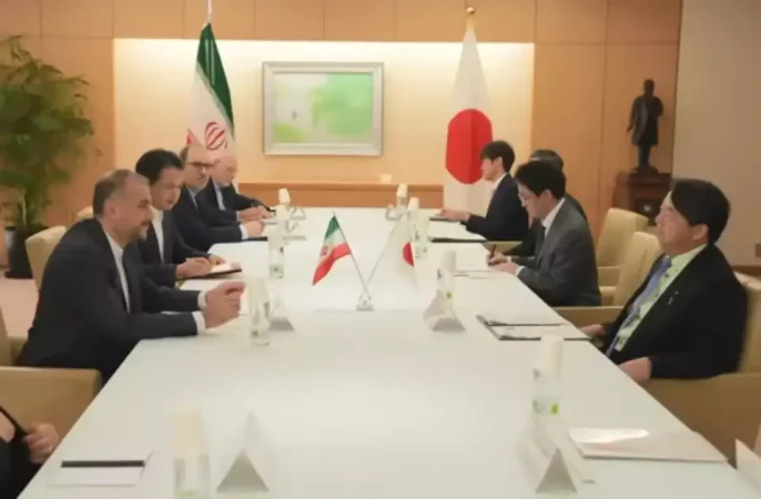 وزارت امور خارجه ایران اعلام کرد که حسین امیر عبداللهیان، وزیر خارجه این کشور در دیدار با وزیر خارجه جاپان در مورد مسایل افغانستان گفت‌وگو کرده است.