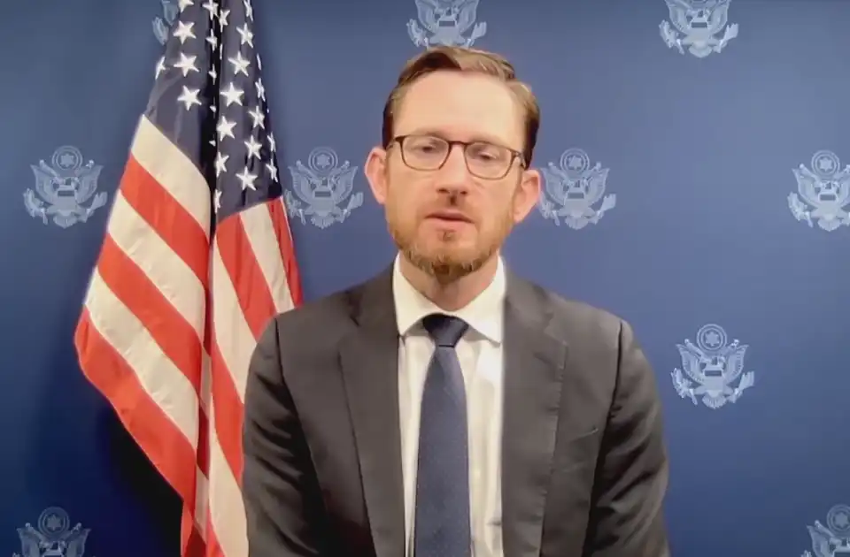 توماس وست: ما از سیاست تعامل با افغانستان در مورد مسایل مهم حمایت میکند