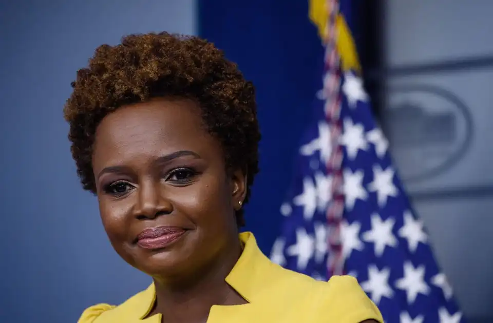 سخنگوی کاخ سفید: ما به تلاش برای کمک به مردم افغانستان ادامه می دهیم 